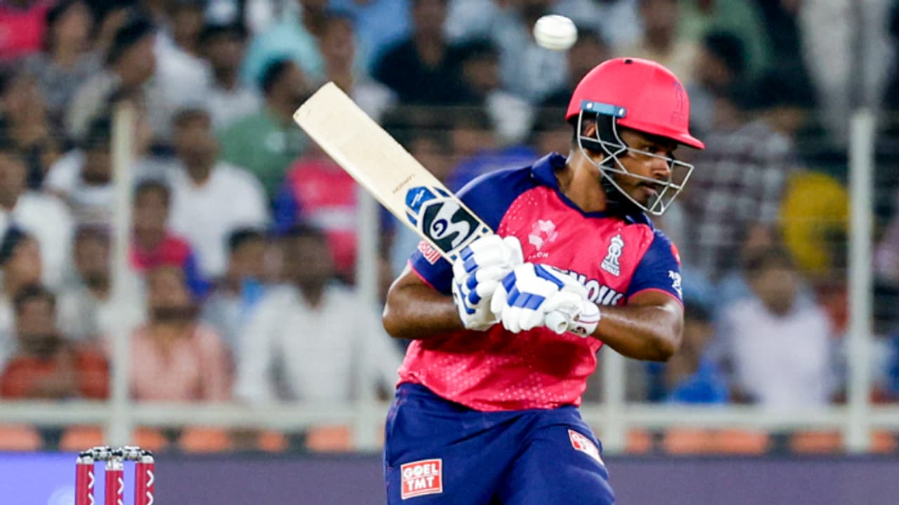 റണ്‍വേട്ടക്കാരില്‍ ആദ്യ പത്തില്‍ തിരിച്ചെത്തി സഞ്ജു സാംസണ്‍; യശസ്വി ജയ്‌സ്വാളിനും നേട്ടം