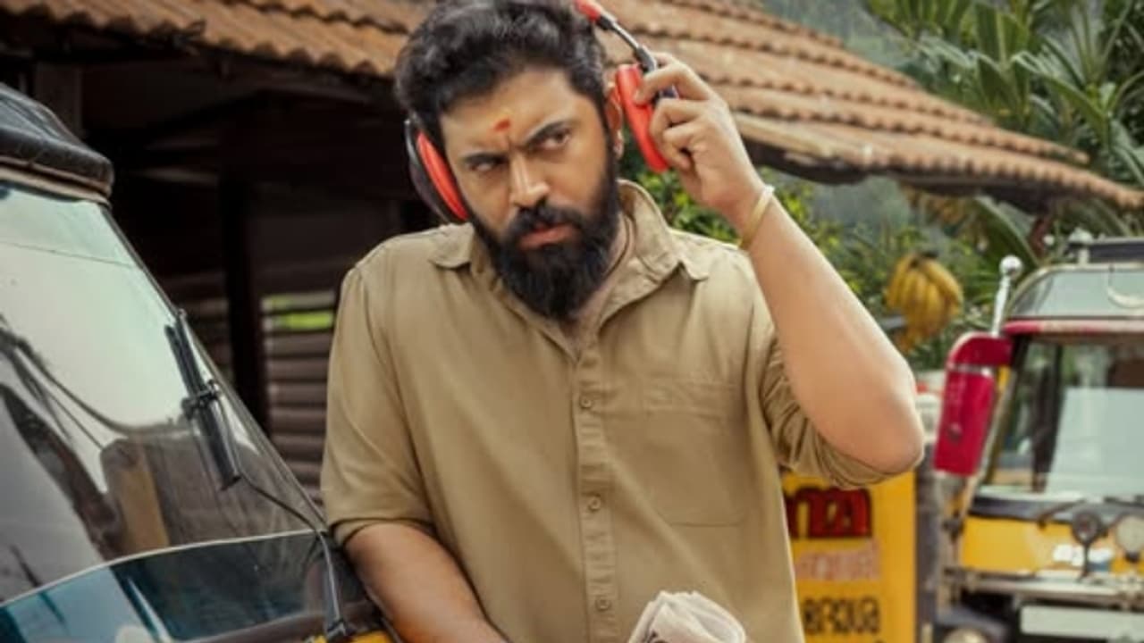 'ദിനേശാ, ഒരു ഓട്ടം പോയാലോ'; ഓട്ടോ ഡ്രൈവറായി നിവിൻ പോളി; 'ഡോള്ബി ദിനേശന്' ഫസ്റ്റ് ലുക്ക് 'ദിനേശാ, ഒരു ഓട്ടം പോയാലോ'; ഓട്ടോ ഡ്രൈവറായി നിവിൻ പോളി; 'ഡോള്ബി ദിനേശന്' ഫസ്റ്റ് ലുക്ക്