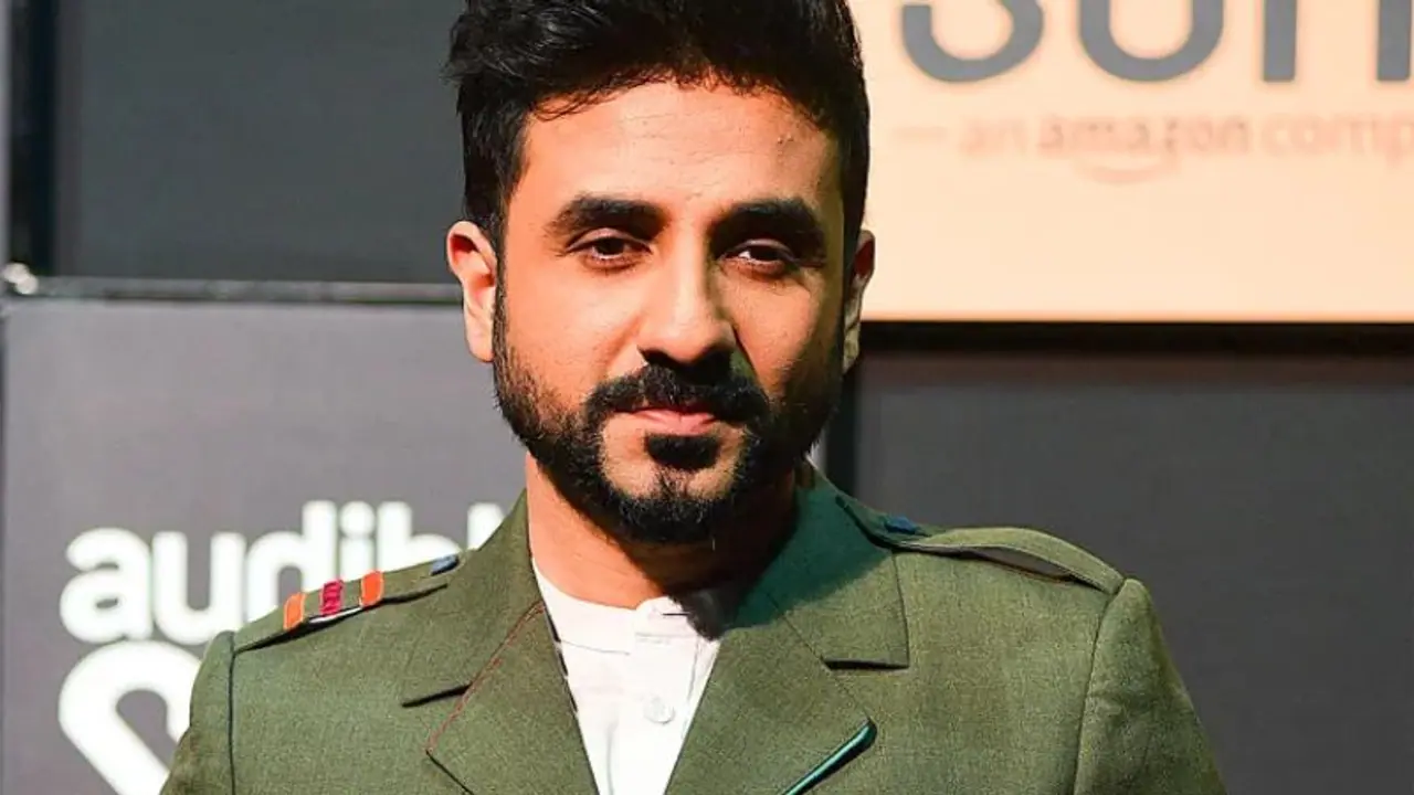 ಕಾಲು ಮುರಿದ್ರೂ ವೀಲ್ ಚೇರ್ ನೀಡದ ಏರ್ ಇಂಡಿಯಾ, ಸಿಬ್ಬಂದಿ ವಿರುದ್ಧ ನಟನ ಆಕ್ರೋಶ 