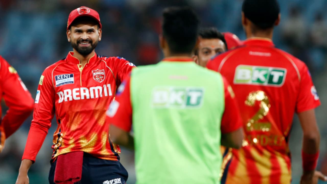 ലക്നൗവിനെ തകര്ത്തത് ശ്രേയസിന്റെ അപ്രതീക്ഷിത നീക്കം, വെളിപ്പെടുത്തി റിക്കി പോണ്ടിംഗ് ലക്നൗവിനെ തകര്ത്തത് ശ്രേയസിന്റെ അപ്രതീക്ഷിത നീക്കം, വെളിപ്പെടുത്തി റിക്കി പോണ്ടിംഗ്