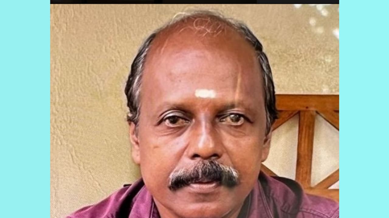 താമരശ്ശേരി കൊയിലാണ്ടി സംസ്ഥാന പാതയിലേക്ക് പ്രവേശിക്കുന്നതിനിടെ അപകടം; ഒരാള് മരിച്ചു താമരശ്ശേരി കൊയിലാണ്ടി സംസ്ഥാന പാതയിലേക്ക് പ്രവേശിക്കുന്നതിനിടെ അപകടം; ഒരാള് മരിച്ചു