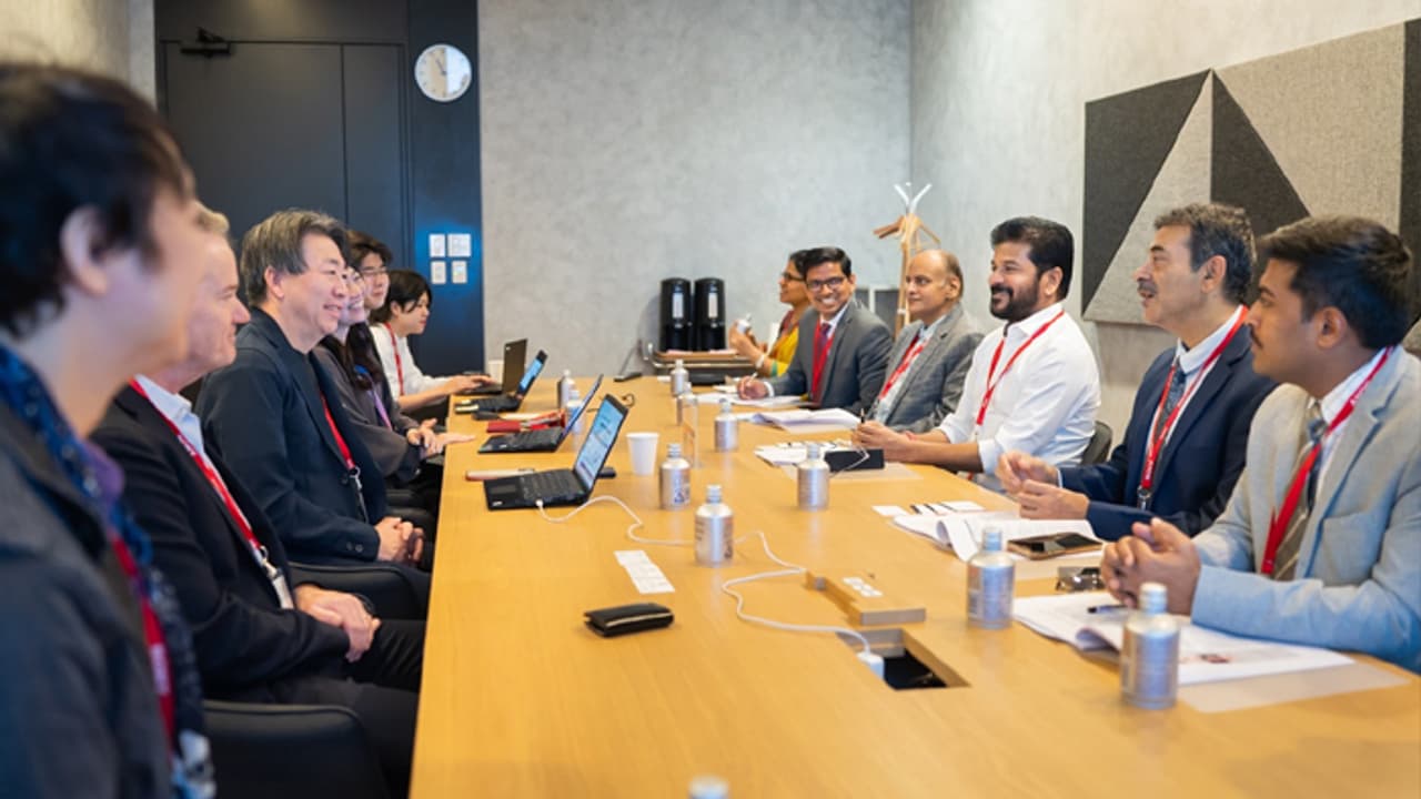 CM Revanth: కాలుష్య రహిత హైదరాబాద్‌ లక్ష్యం.. జపాన్ ప్రతినిధులతో సీఎం రేవంత్ కీలక ఒప్పందాలు! 