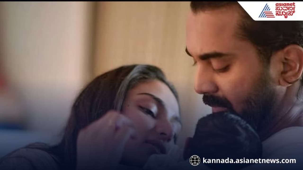 ಬರ್ತ್ ಡೇ ದಿನ ಫ್ಯಾನ್ಸ್ ಗೆ ಕೆ ಎಲ್ ರಾಹುಲ್ ಗಿಫ್ಟ್ , ಮಗಳ ಹೆಸರು ರಿವೀಲ್ ಬರ್ತ್ ಡೇ ದಿನ ಫ್ಯಾನ್ಸ್ ಗೆ ಕೆ ಎಲ್ ರಾಹುಲ್ ಗಿಫ್ಟ್ , ಮಗಳ ಹೆಸರು ರಿವೀಲ್