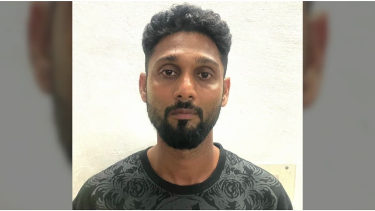 ഓൺലൈൻ തട്ടിപ്പിലൂടെ 46 ലക്ഷം രൂപ തട്ടിയെടുത്ത കേസ്; രണ്ട് സിനിമാ പ്രവർത്തകർ പിടിയിൽ ഓൺലൈൻ തട്ടിപ്പിലൂടെ 46 ലക്ഷം രൂപ തട്ടിയെടുത്ത കേസ്; രണ്ട് സിനിമാ പ്രവർത്തകർ പിടിയിൽ