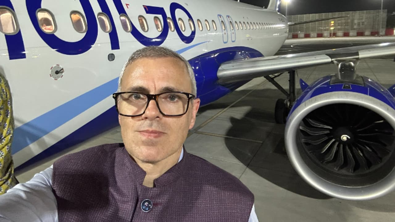 Omar Abdullah stranded at Jaipur airport
