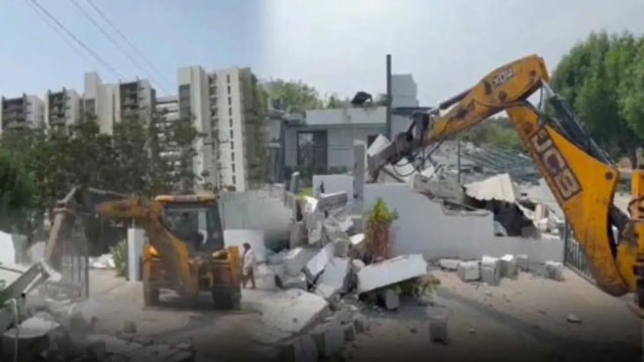 మళ్ళీ మొదలైన హైడ్రా కూల్చివేతలు... మరో కన్వెన్షన్ కట్టడాలు నేలమట్టం