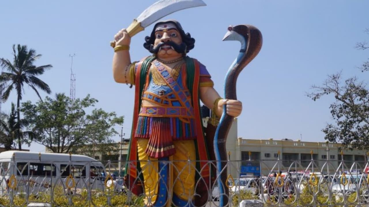 ಭಾರತದಲ್ಲಿರುವ ಈ ಐದೂ ನಗರಗಳಿಗೆ ದೇವರ ಹೆಸರಲ್ಲ, ರಾಕ್ಷಸರ ಹೆಸರಿಡಲಾಗಿದೆ! ಭಾರತದಲ್ಲಿರುವ ಈ ಐದೂ ನಗರಗಳಿಗೆ ದೇವರ ಹೆಸರಲ್ಲ, ರಾಕ್ಷಸರ ಹೆಸರಿಡಲಾಗಿದೆ!