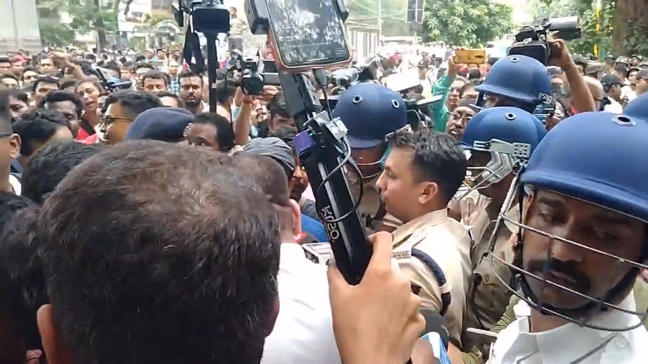 ssc scam jobless teachers protest demanding release of merit list bsm ssc scam jobless teachers protest demanding release of merit list bsm