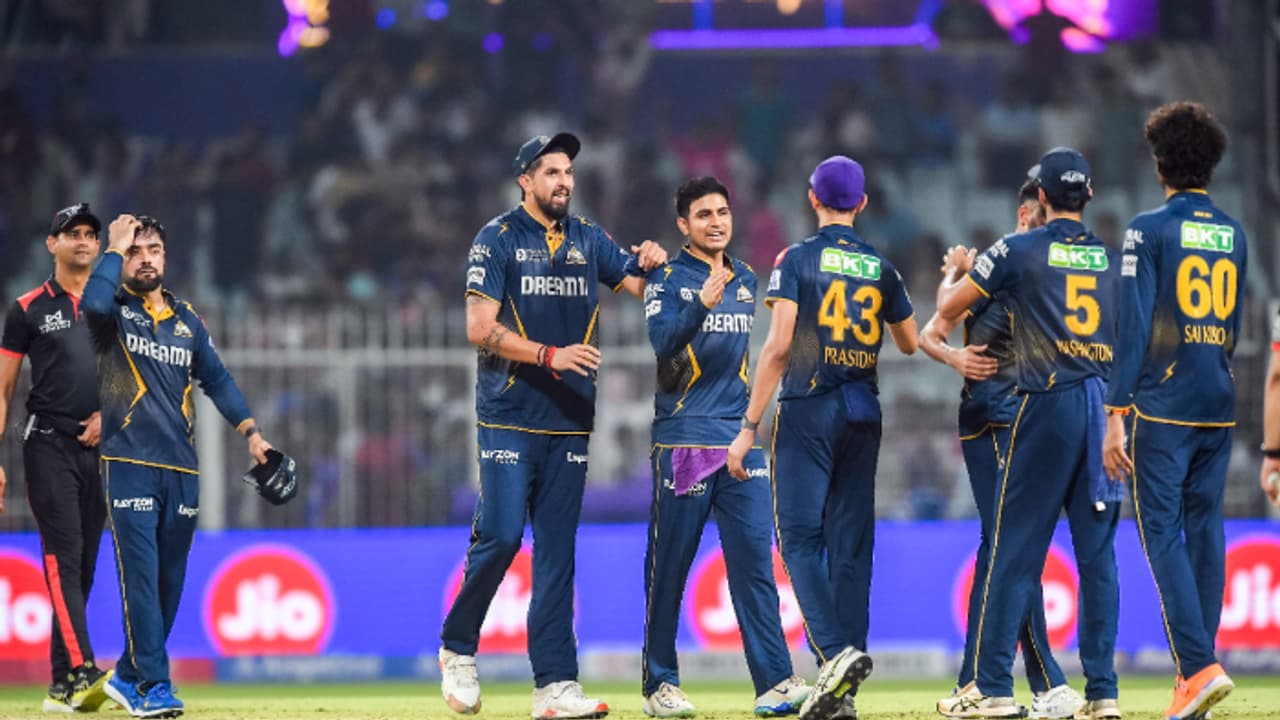 ടേബിള് ടോപ്പര്മാര്, ഓറഞ്ച് ക്യാപ്, പര്പ്പിള് ക്യാപ്; ഐപിഎല്ലില് ഗുജറാത്ത് ടൈറ്റന്സ് തരംഗം ടേബിള് ടോപ്പര്മാര്, ഓറഞ്ച് ക്യാപ്, പര്പ്പിള് ക്യാപ്; ഐപിഎല്ലില് ഗുജറാത്ത് ടൈറ്റന്സ് തരംഗം