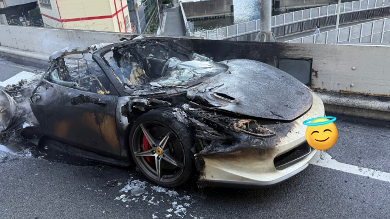 10 വർഷം കഷ്ടപ്പെട്ടുണ്ടാക്കിയ സമ്പാദ്യം മുഴുവൻ കൊടുത്ത് ഫെരാരി വാങ്ങി; ഡെലിവറി കഴിഞ്ഞ് 1 മണിക്കൂറിനകം കത്തി