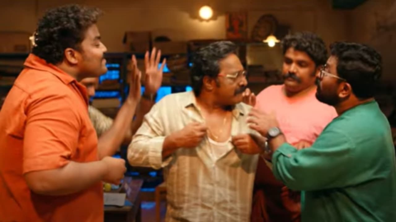 പടക്കുതിരയിലെ 'ഒരായിരം കിനാക്കളാൽ' എത്തി; ചിത്രം ഏപ്രിൽ 24ന് തിയറ്ററുകളിൽ പടക്കുതിരയിലെ 'ഒരായിരം കിനാക്കളാൽ' എത്തി; ചിത്രം ഏപ്രിൽ 24ന് തിയറ്ററുകളിൽ