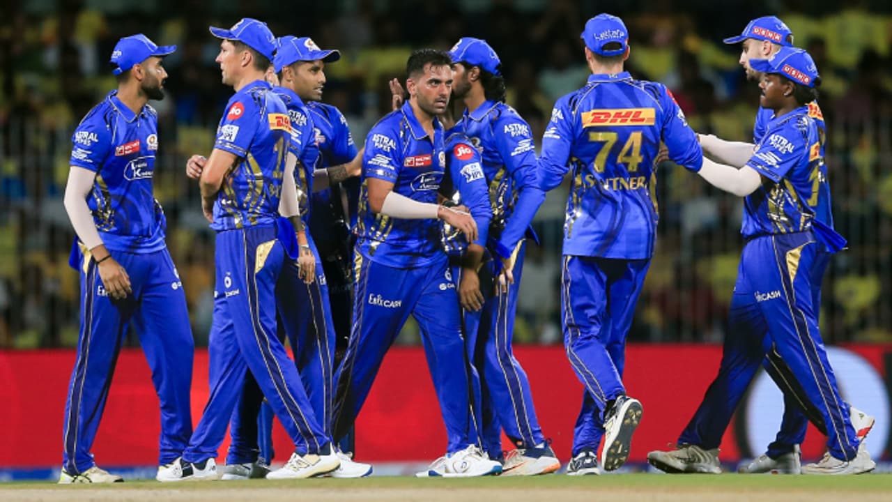 പഹല്‍ഗാം ഭീകരാക്രമണം; ഹൈദരാബാദ് മുംബൈ പോരാട്ടത്തിന് ആഘോഷങ്ങളില്ല, കളിക്കാര്‍ കറുത്ത ആംബാന്‍ഡ് ധരിക്കും