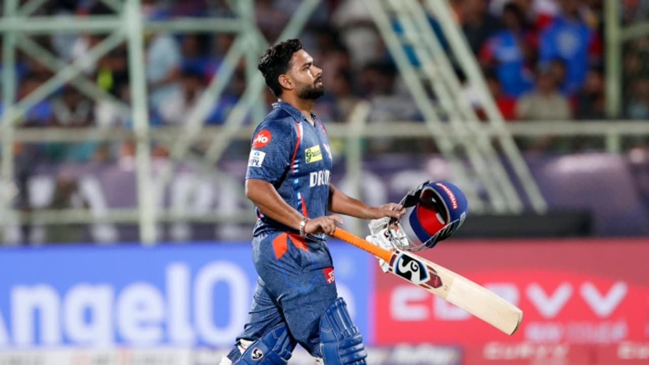 പകിട്ട് നഷ്ടപ്പെട്ട് പന്ത്! കരിയർ തുലാസിലാക്കുമോ 27 കോടി? പകിട്ട് നഷ്ടപ്പെട്ട് പന്ത്! കരിയർ തുലാസിലാക്കുമോ 27 കോടി?