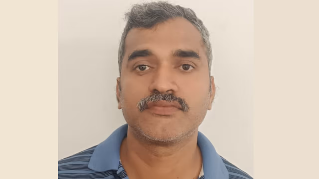 'അഞ്ച് ലക്ഷത്തിന് കേന്ദ്ര സർക്കാർ സ്ഥാപനത്തിൽ ജോലി', രജിസ്റ്ററിൽ വരെ ഒപ്പുവെപ്പിച്ചു, തട്ടിപ്പിൽ അറസ്റ്റ്