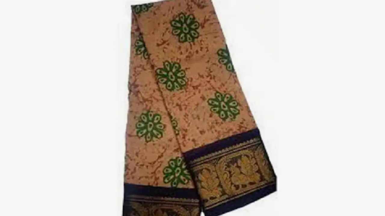 ಜಾಹೀರಾತು ನೋಡಿ ಆನ್ಲೈನ್ನಲ್ಲಿ ಸೀರೆ ಬುಕ್ ಮಾಡಿದ್ದ ಮಹಿಳಾ ಐಎಎಸ್ಗೆ ₹850 ವಂಚನೆ ಜಾಹೀರಾತು ನೋಡಿ ಆನ್ಲೈನ್ನಲ್ಲಿ ಸೀರೆ ಬುಕ್ ಮಾಡಿದ್ದ ಮಹಿಳಾ ಐಎಎಸ್ಗೆ ₹850 ವಂಚನೆ