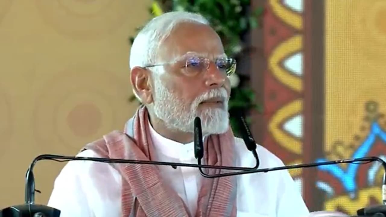 പഹല്‍ഗാം: അക്രമിച്ചവർക്കും പിന്നിൽ പ്രവർത്തിച്ചവര്‍ക്കും ശക്തമായ തിരിച്ചടി നല്‍കും; മൻ കീ ബാത്തില്‍ മോദി