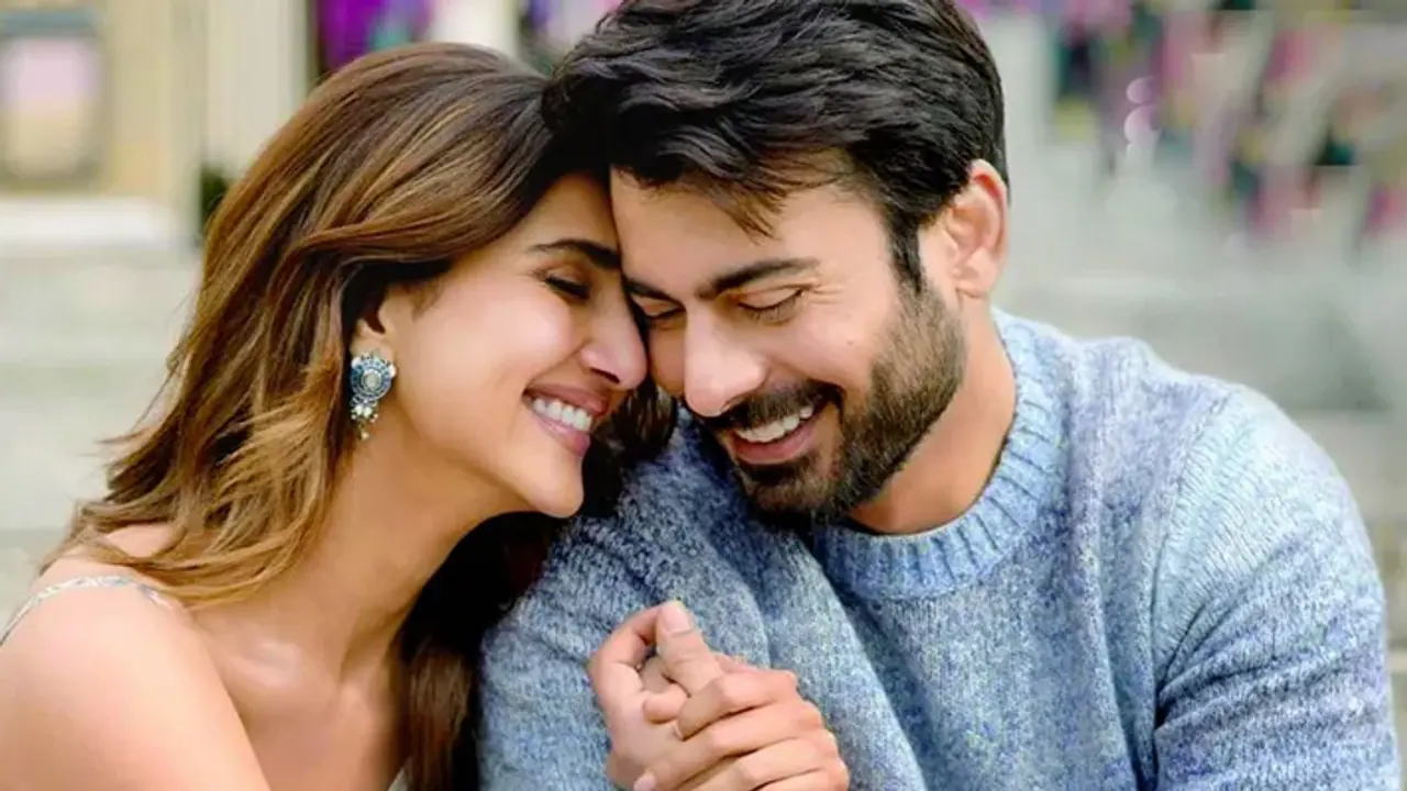 അബിർ ഗുലാൽ: പാക് താരം ഫവാദ് ഖാന്‍റെ ചിത്രം വിവാദത്തിൽ, പാട്ടുകള്‍ യൂട്യൂബില്‍ നിന്നും നീക്കം ചെയ്തു