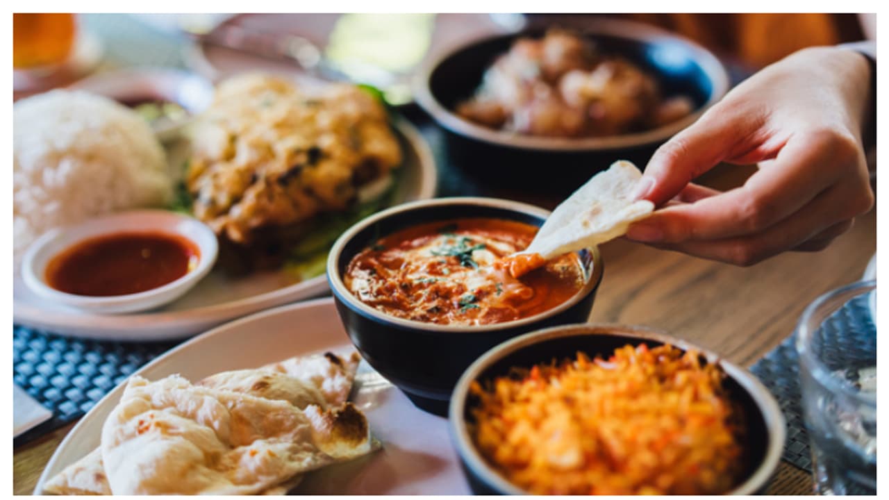 ഭക്ഷണം കേടുവരാതെ സൂക്ഷിക്കാൻ ഇതാ ചില പൊടിക്കൈകൾ ഭക്ഷണം കേടുവരാതെ സൂക്ഷിക്കാൻ ഇതാ ചില പൊടിക്കൈകൾ