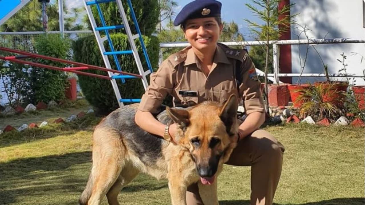 നിരസിച്ചത് 16 സർക്കാർ ജോലികൾ, ഇന്ന് ഡെറാഡൂണിൽ പോലീസ് സൂപ്രണ്ട്, സ്വപ്നസാക്ഷാത്കാരത്തിന്റെ വഴികൾ പറഞ്ഞ് തൃപ്തി