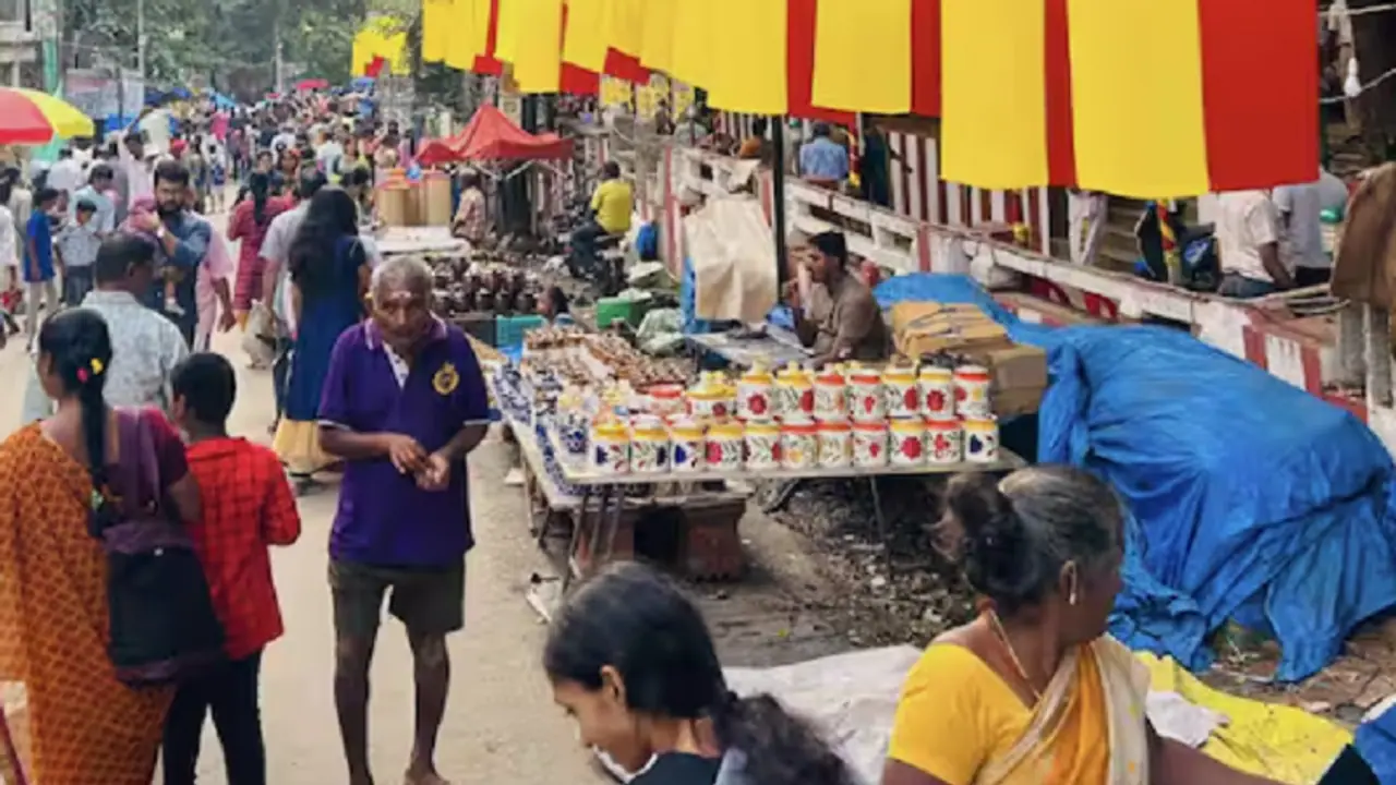 ಪುಟ್ಪಾತ್, ಪಬ್ಲಿಕ್ ಸ್ಥಳಗಳನ್ನು ಬಾಡಿಗೆಗೆ ನೀಡುವ ದಂಧೆ! ಪುಟ್ಪಾತ್, ಪಬ್ಲಿಕ್ ಸ್ಥಳಗಳನ್ನು ಬಾಡಿಗೆಗೆ ನೀಡುವ ದಂಧೆ!