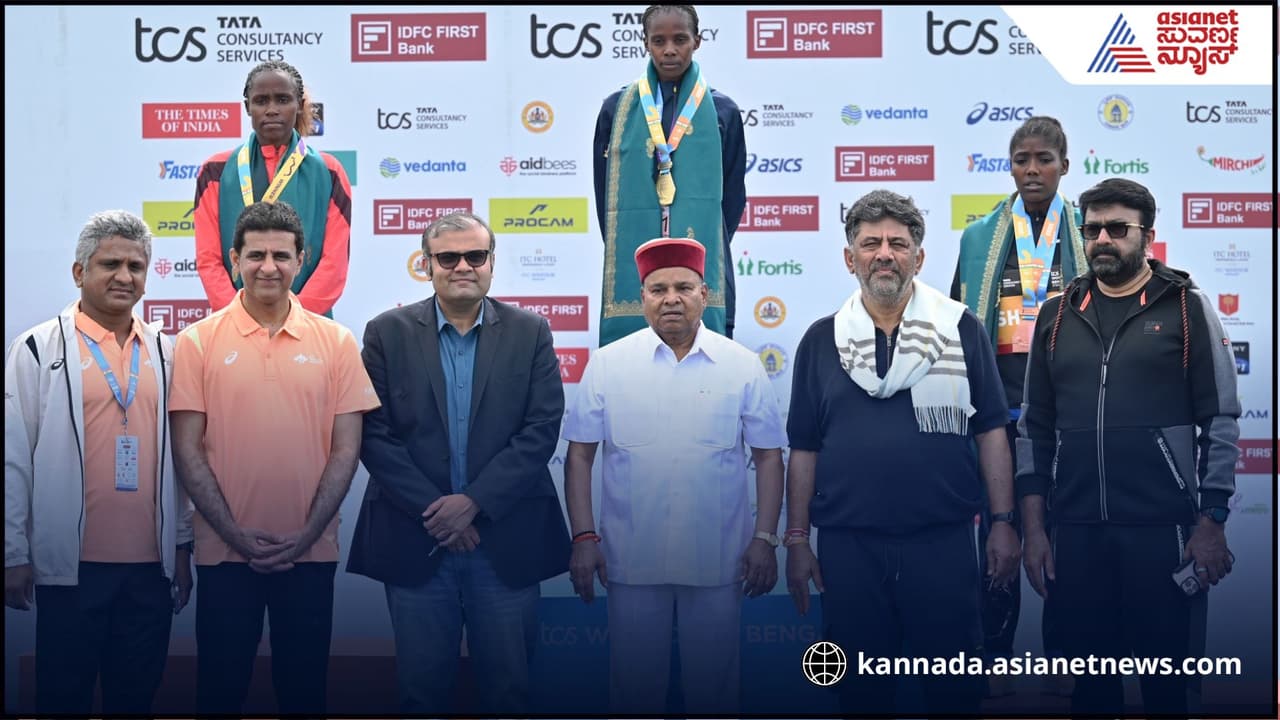 ಮ್ಯಾರಥಾನ್ ಹಬ್ಬದಲ್ಲಿ ಮಿಂದೆದ್ದ ಮಾಯಾನಗರಿ ಬೆಂಗಳೂರು! ಮ್ಯಾರಥಾನ್ ಹಬ್ಬದಲ್ಲಿ ಮಿಂದೆದ್ದ ಮಾಯಾನಗರಿ ಬೆಂಗಳೂರು!