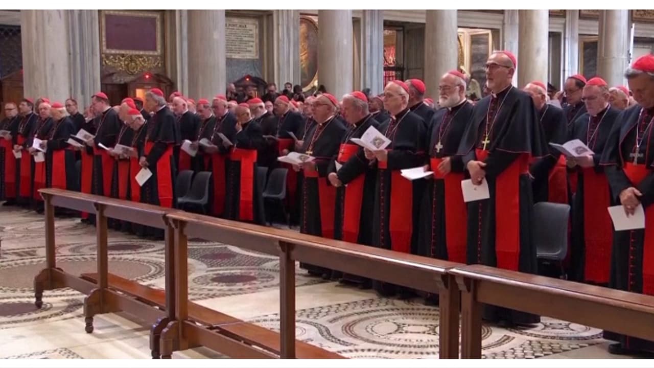 മാർപാപ്പയെ തെരഞ്ഞെടുക്കാനുള്ള പേപ്പൽ കോൺക്ലേവ് മെയ് 7 ന് മാർപാപ്പയെ തെരഞ്ഞെടുക്കാനുള്ള പേപ്പൽ കോൺക്ലേവ് മെയ് 7 ന്