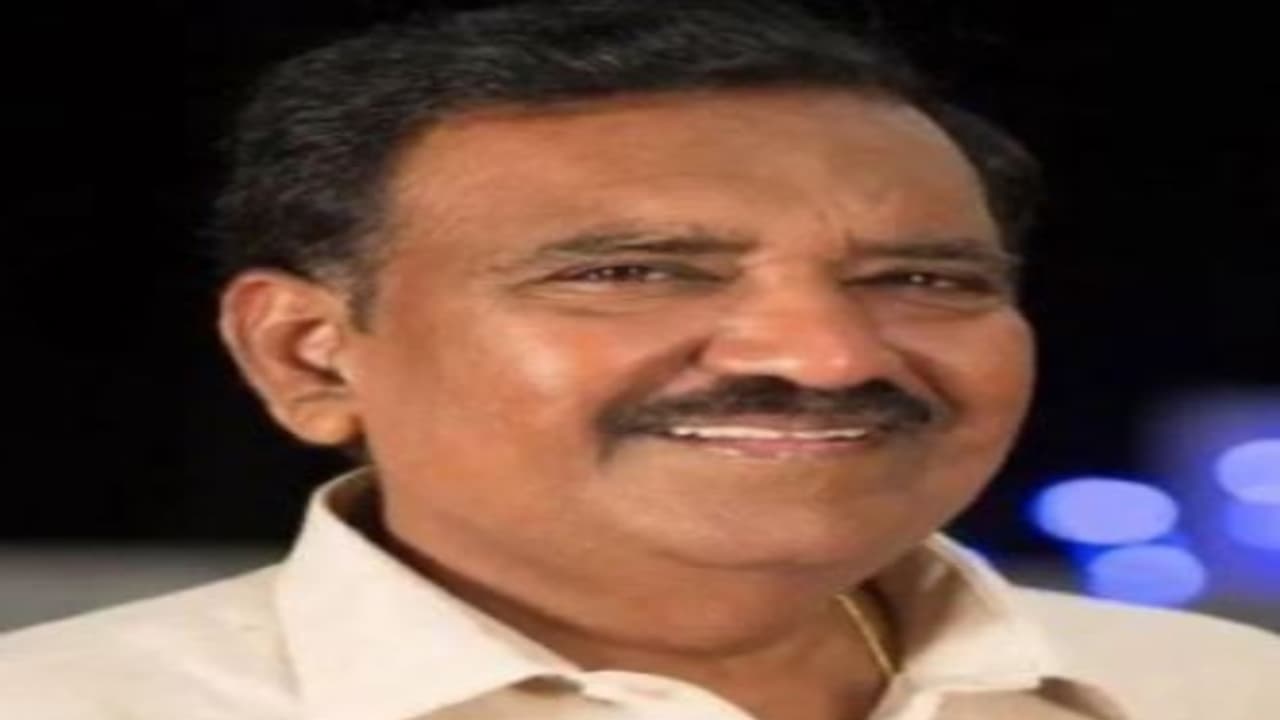 Andhra Pradesh RS: హేమాహేమీలను కాదని అతనికే రాజ్యసభ సీట్.. ఆర్ఎస్ఎస్ వల్లేనా? Andhra Pradesh RS: హేమాహేమీలను కాదని అతనికే రాజ్యసభ సీట్.. ఆర్ఎస్ఎస్ వల్లేనా?