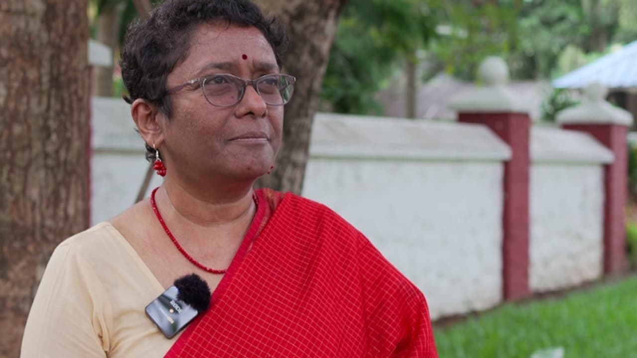 'നിറത്തിന്റെ പേരിൽ തന്നെ അധിക്ഷേപിച്ചത് ഉന്നതന്‍'; ഇതുവരെ ക്ഷമാപണം നടത്തിയിട്ടില്ലെന്നും ശാരദ മുരളീധരൻ