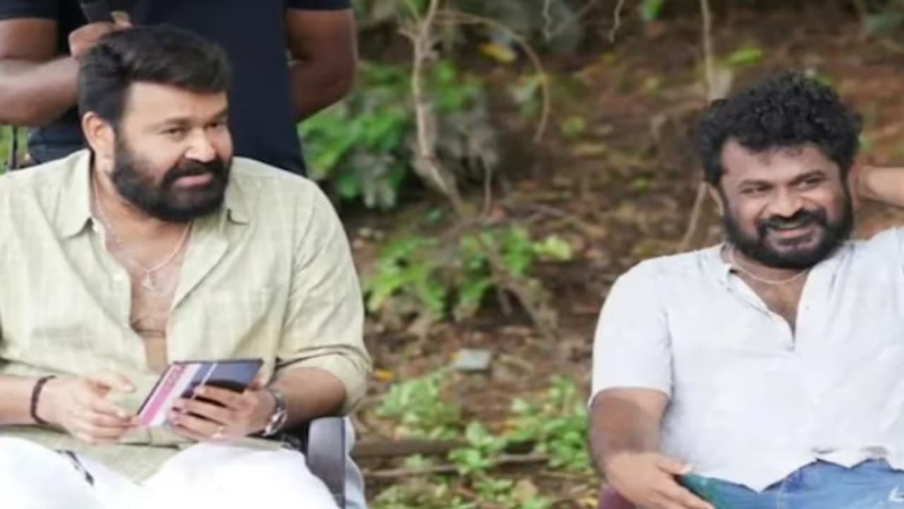 'പൃഥ്വിരാജിന്റെ മെസേജ് ആത്മവിശ്വാസം പകര്ന്നു', വെളിപ്പെടുത്തി തരുണ് മൂര്ത്തി 'പൃഥ്വിരാജിന്റെ മെസേജ് ആത്മവിശ്വാസം പകര്ന്നു', വെളിപ്പെടുത്തി തരുണ് മൂര്ത്തി