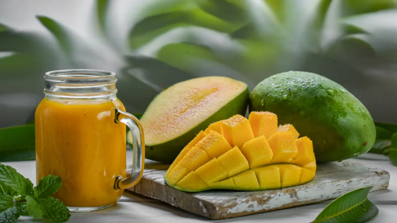 ദഹനം മുതല്‍ ഹൃദയാരോഗ്യം വരെ; അറിയാം മാമ്പഴം കഴിക്കുന്നതിന്‍റെ ഗുണങ്ങള്‍ 