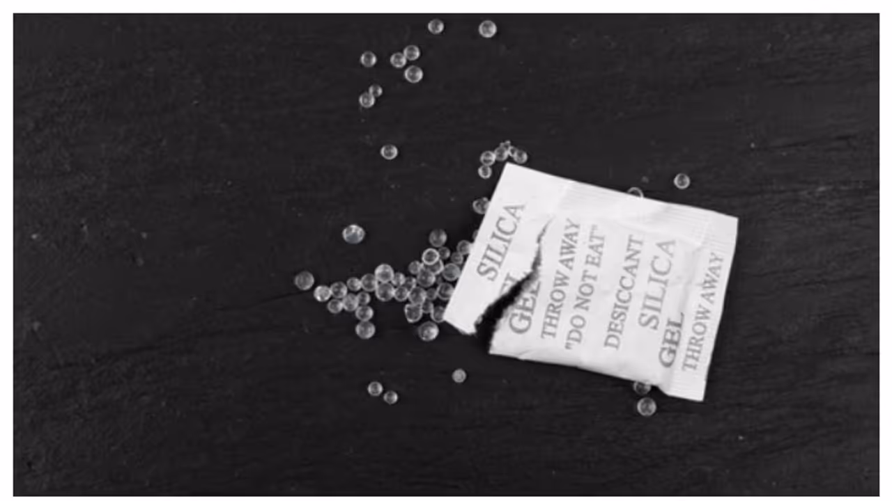 സിലിക്ക ജെല്ലിന് ഇത്രയധികം ഉപയോഗങ്ങളോ; ഇങ്ങനെ ചെയ്യൂ സിലിക്ക ജെല്ലിന് ഇത്രയധികം ഉപയോഗങ്ങളോ; ഇങ്ങനെ ചെയ്യൂ