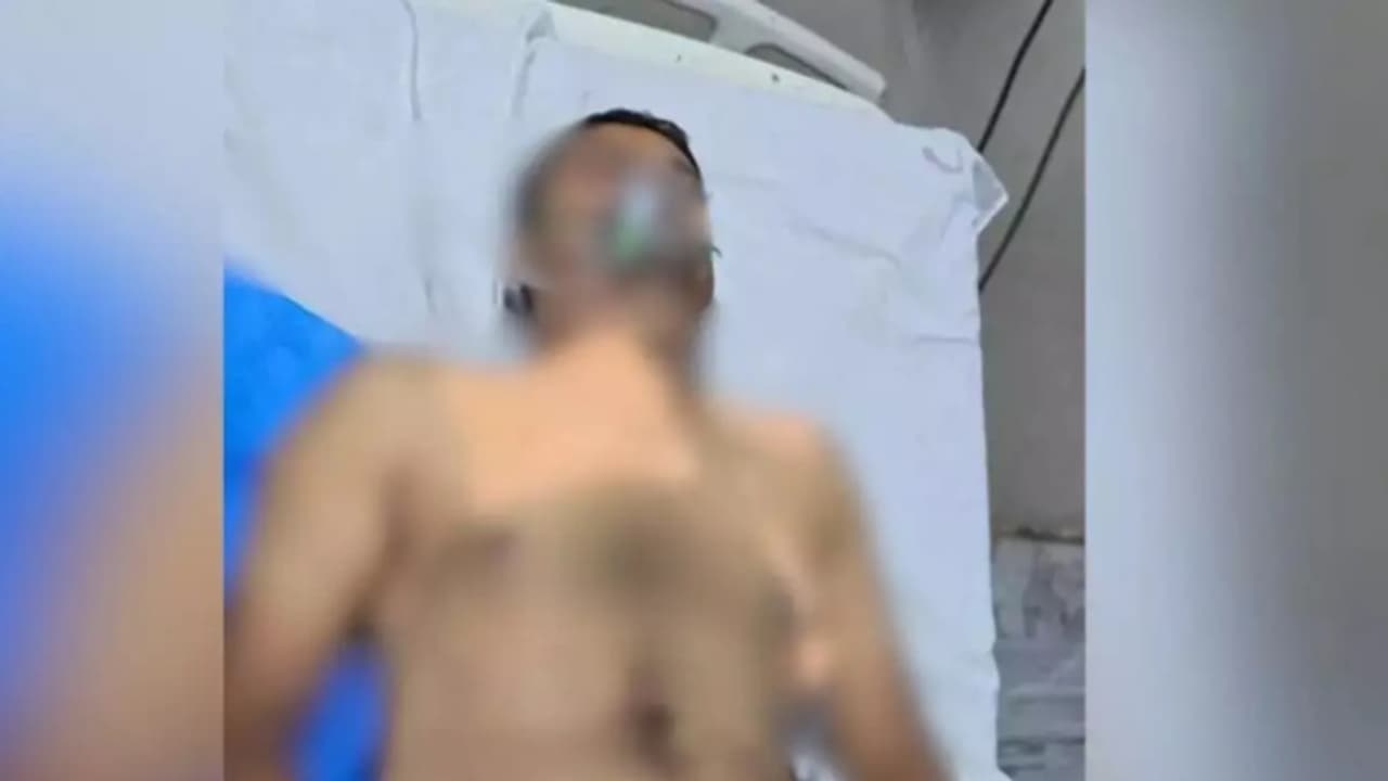 അർദ്ധരാത്രി പൊലീസ് സ്റ്റേഷനിൽ കയറി ഹെഡ്കോൺസ്റ്റബിളിന്റെ നെഞ്ചത്ത് വെടിവെച്ചു; രക്ഷപ്പെട്ട യുവാവിനായി അന്വേഷണം അർദ്ധരാത്രി പൊലീസ് സ്റ്റേഷനിൽ കയറി ഹെഡ്കോൺസ്റ്റബിളിന്റെ നെഞ്ചത്ത് വെടിവെച്ചു; രക്ഷപ്പെട്ട യുവാവിനായി അന്വേഷണം