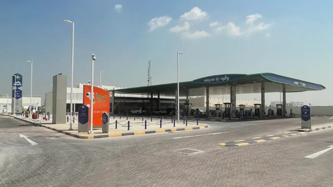 ഇന്ധന വില കുറഞ്ഞു, മെയ് മാസത്തേക്കുള്ള പുതുക്കിയ നിരക്കുകൾ പ്രഖ്യാപിച്ച് ഖത്തർ എനർജി ഇന്ധന വില കുറഞ്ഞു, മെയ് മാസത്തേക്കുള്ള പുതുക്കിയ നിരക്കുകൾ പ്രഖ്യാപിച്ച് ഖത്തർ എനർജി