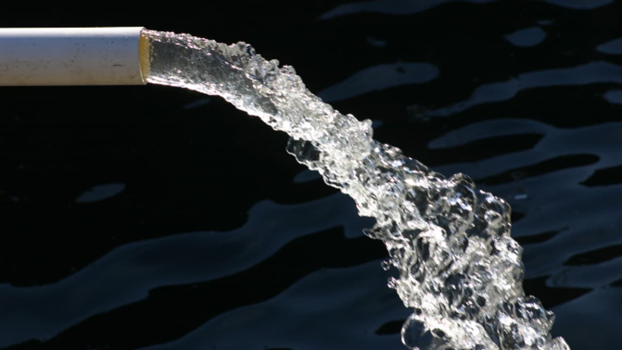 ആറിടങ്ങളിൽ വെള്ളം മുടങ്ങും, ജലവിതരണ ശൃംഖലയിൽ അറ്റകുറ്റപ്പണി; കുവൈത്തിൽ മുന്നറിയിപ്പ് ആറിടങ്ങളിൽ വെള്ളം മുടങ്ങും, ജലവിതരണ ശൃംഖലയിൽ അറ്റകുറ്റപ്പണി; കുവൈത്തിൽ മുന്നറിയിപ്പ്