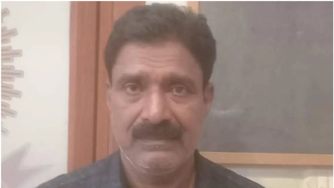 വല്ലാത്തൊരു കള്ളൻ തന്നെ! മോഷണം പതിവ്, പിടിയിലായി വിചാരണയ്ക്ക് പോകുമ്പോഴും മോഷണം: 64കാരൻ വലയിൽ 