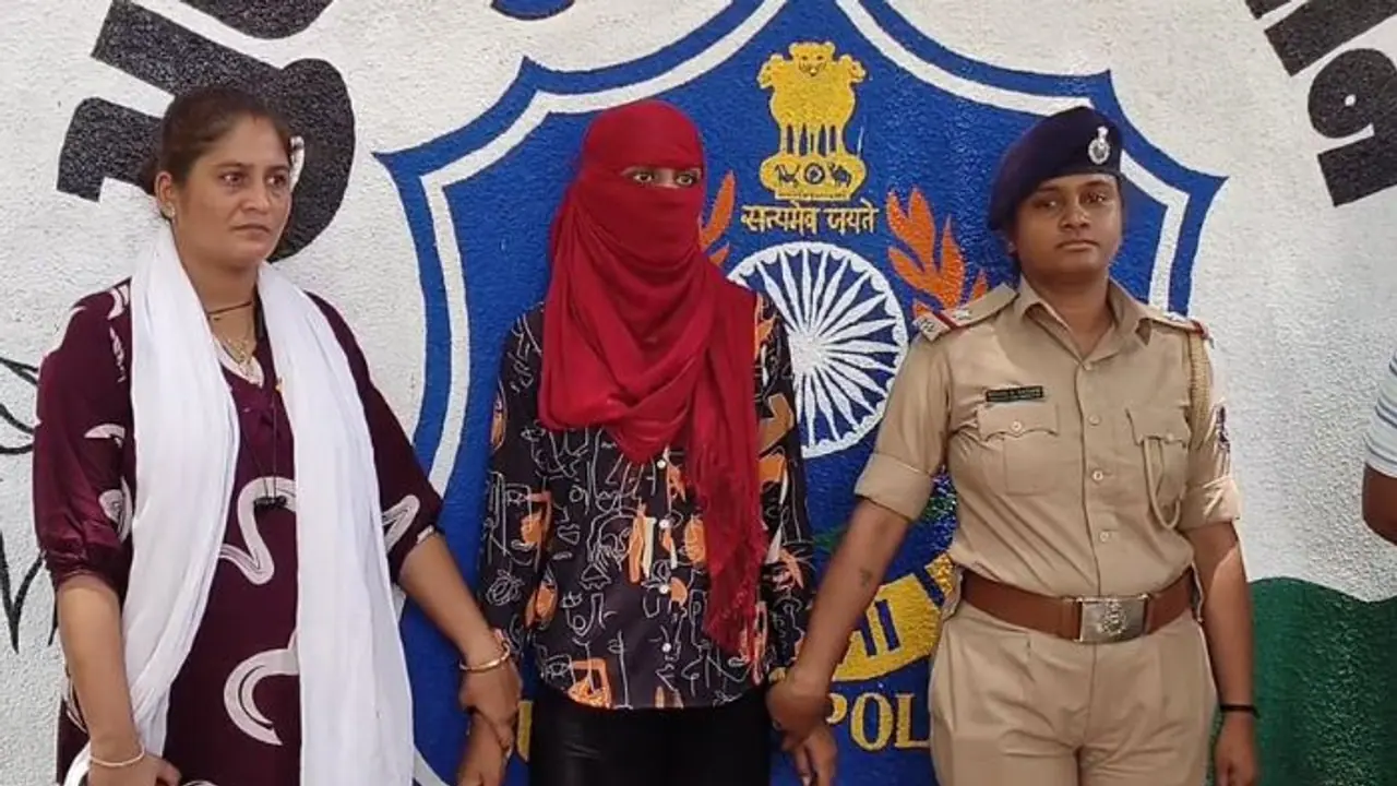 5 ತಿಂಗಳ ಗರ್ಭಿಣಿ, 13ರ ಪೋರನೊಂದಿಗೆ 23 ವರ್ಷದ ಶಿಕ್ಷಕಿಯ ನೀಚ ಕೆಲಸ