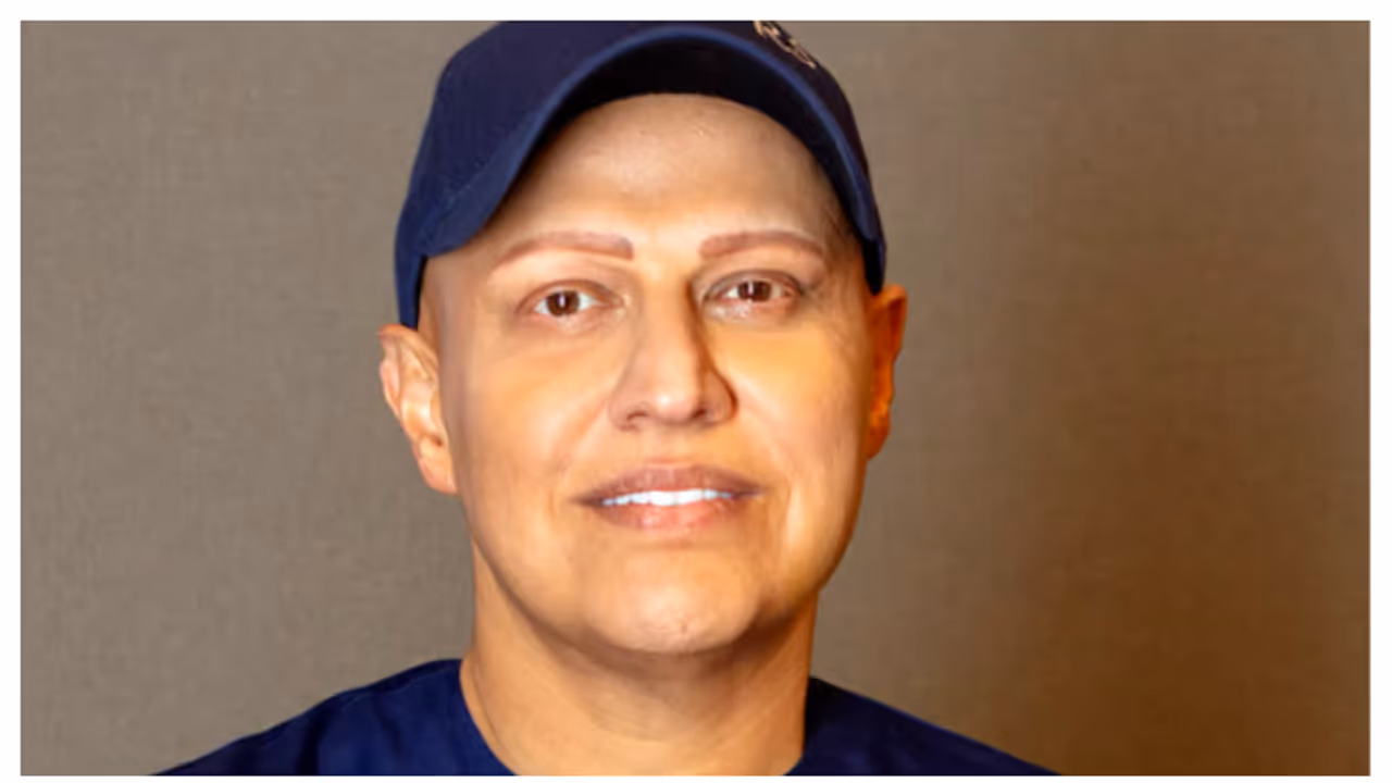 ഒറ്റ ഡിജിറ്റ് നമ്പർ പ്ലേറ്റിന് ചെലവിട്ടത് 76 കോടി, ക്രിമിനൽ കേസിൽ പിടിവീണു; ഇന്ത്യൻ ശതകോടീശ്വരന് ദുബൈയിൽ തടവ് ഒറ്റ ഡിജിറ്റ് നമ്പർ പ്ലേറ്റിന് ചെലവിട്ടത് 76 കോടി, ക്രിമിനൽ കേസിൽ പിടിവീണു; ഇന്ത്യൻ ശതകോടീശ്വരന് ദുബൈയിൽ തടവ്