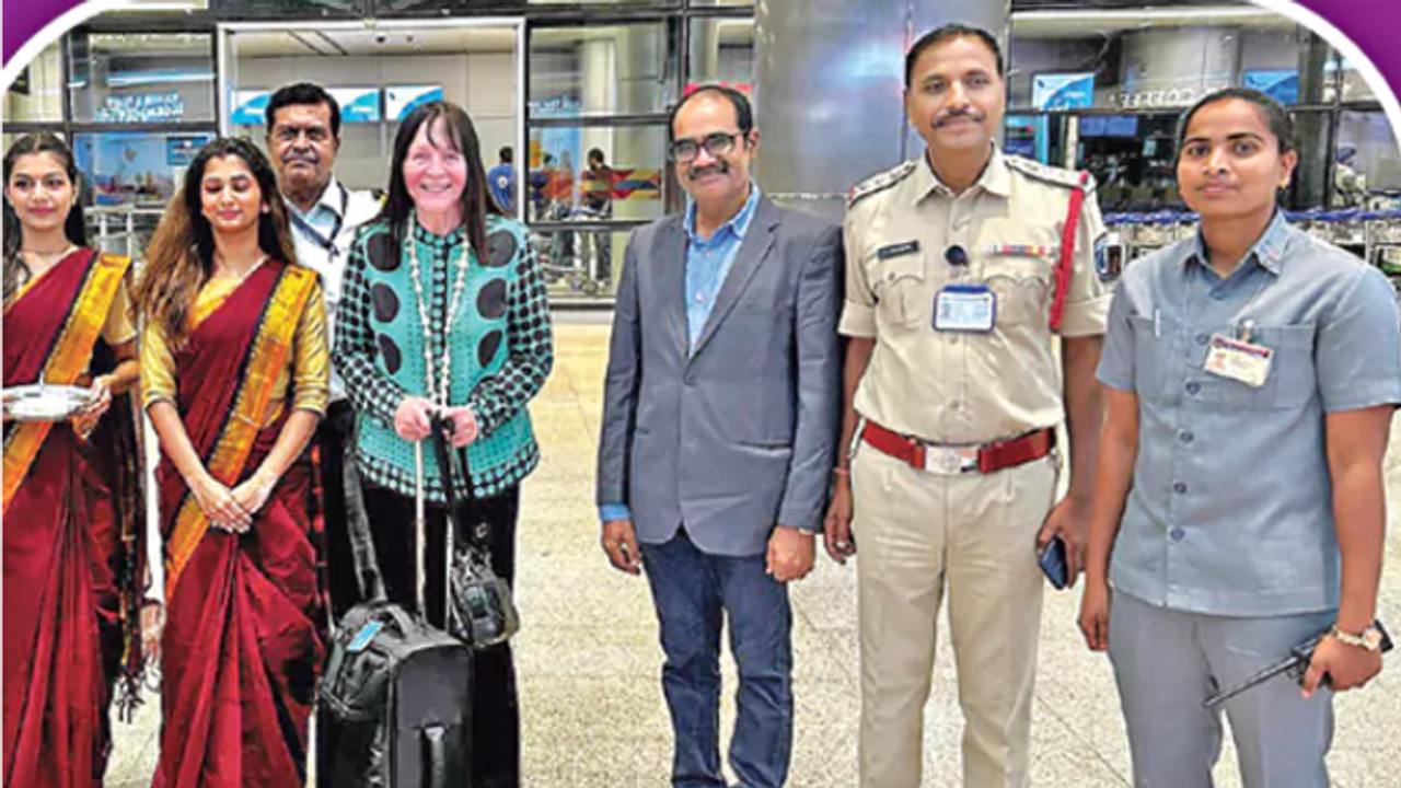 Telangana: మిస్ వ‌ర‌ల్డ్ పోటీల‌కు సిద్ధ‌మ‌వుతోన్న భాగ్య‌న‌గ‌రం.. హైద‌ర‌బాద్ చేరుకున్న‌.. 