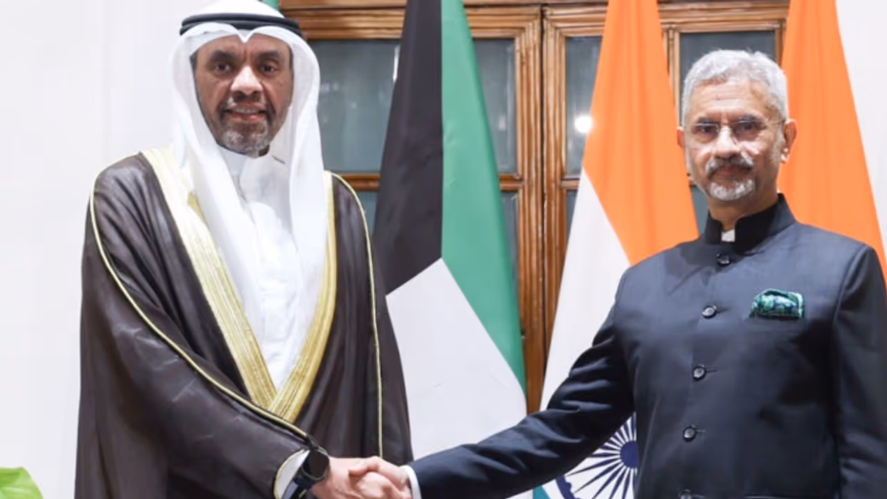 പഹൽഗാം ഭീകരാക്രമണം; പിന്തുണയ്ക്ക് കുവൈത്തിന് നന്ദി അറിയിച്ച് ഇന്ത്യൻ വിദേശകാര്യ മന്ത്രി പഹൽഗാം ഭീകരാക്രമണം; പിന്തുണയ്ക്ക് കുവൈത്തിന് നന്ദി അറിയിച്ച് ഇന്ത്യൻ വിദേശകാര്യ മന്ത്രി