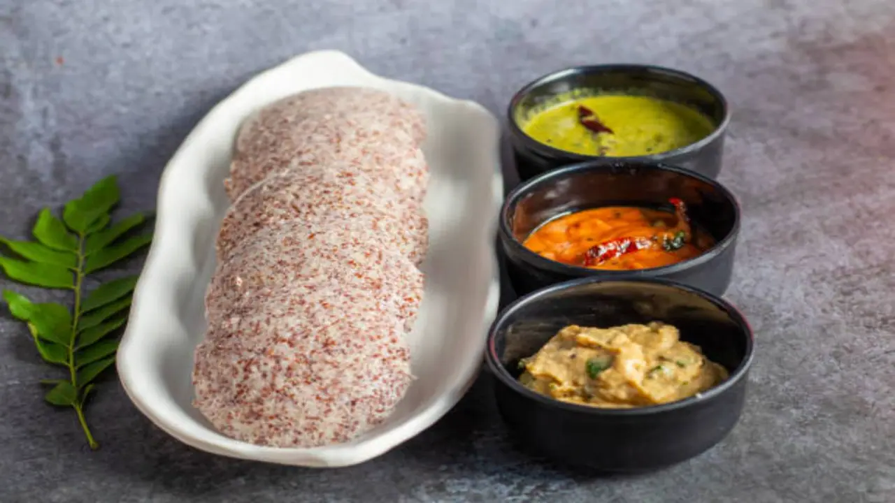 Millet Idli: பஞ்சு போன்ற ராகி இட்லி இப்படி செய்து பாருங்கள்