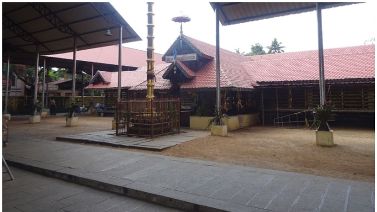 സർക്കാരിന്റെ 5 കോടി, ദേവസ്വം ബോർഡിന്റെ 25 കോടിയും; കൊട്ടാരക്കര മഹാഗണപതി ക്ഷേത്രത്തിനായി മാസ്റ്റർ പ്ലാൻ സർക്കാരിന്റെ 5 കോടി, ദേവസ്വം ബോർഡിന്റെ 25 കോടിയും; കൊട്ടാരക്കര മഹാഗണപതി ക്ഷേത്രത്തിനായി മാസ്റ്റർ പ്ലാൻ