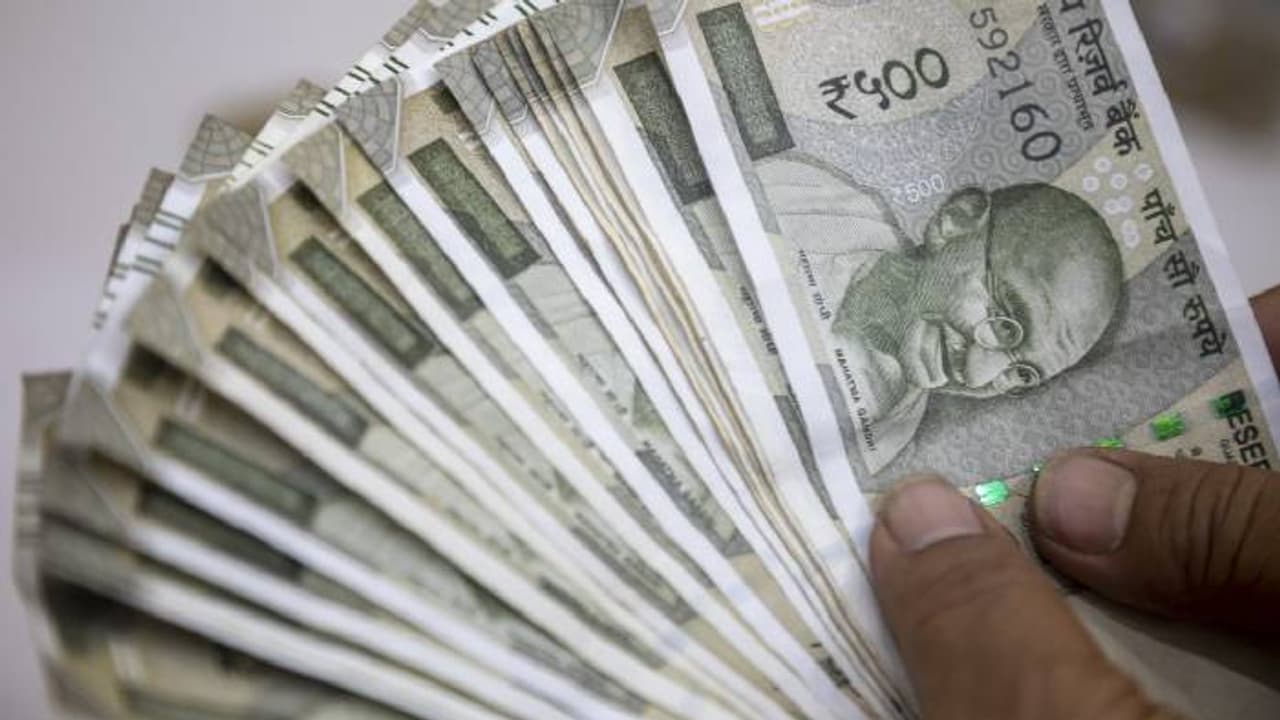 അക്കൗണ്ട് മാറി അയച്ച 50,000 രൂപ, ഹെഗ്‍ഡെ നേരെ പോയത് റിസ്വാന്‍റെ വീട്ടിലേക്ക്, പിന്നീടുണ്ടായത് അപൂർവസൗഹൃദം 