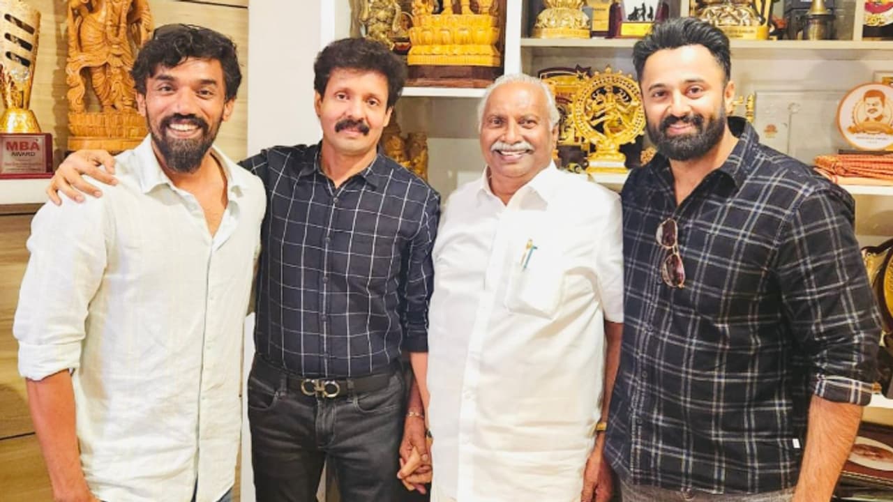 മിഥുന് മാനുവലിന്റെ രചനയില് ഉണ്ണി മുകുന്ദന്; ഗോകുലത്തിന്റെ ബിഗസ്റ്റ് ബജറ്റ് ചിത്രം വരുന്നു മിഥുന് മാനുവലിന്റെ രചനയില് ഉണ്ണി മുകുന്ദന്; ഗോകുലത്തിന്റെ ബിഗസ്റ്റ് ബജറ്റ് ചിത്രം വരുന്നു