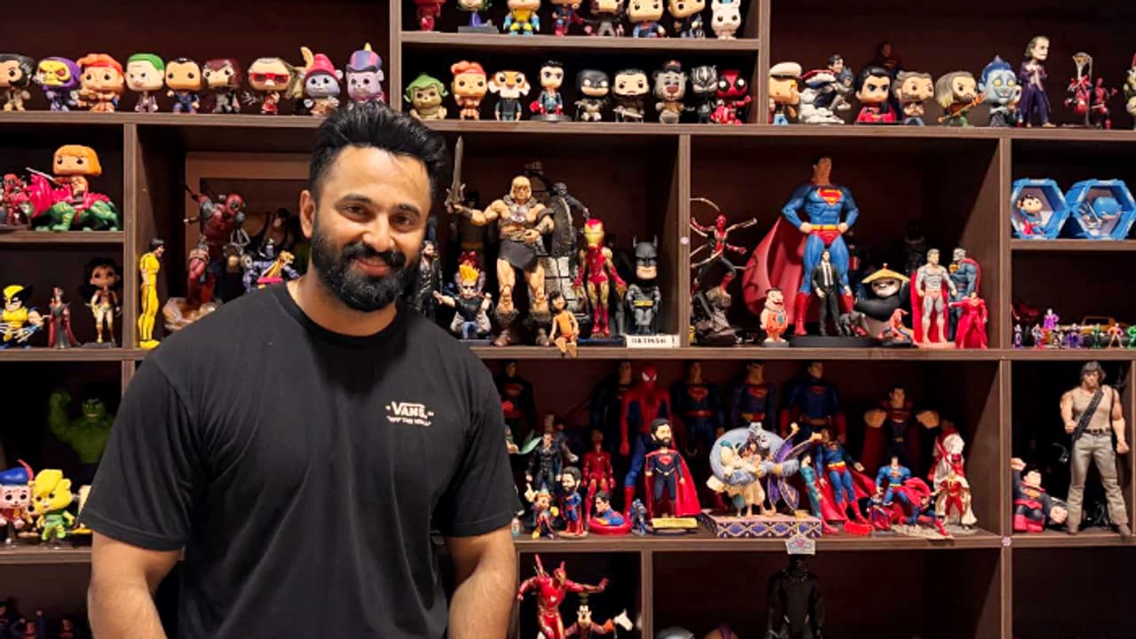 'മിന്നല്‍ മുരളി'ക്ക് ശേഷം മലയാളത്തില്‍ നിന്ന് സൂപ്പര്‍ഹീറോ ചിത്രം; സംവിധാനം ഉണ്ണി മുകുന്ദന്‍