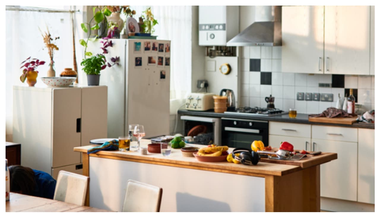 കുറവുകൾ മനസിലാക്കിയതിന് ശേഷം മാത്രം അടുക്കള പുതുക്കി പണിയാം; ഇക്കാര്യങ്ങൾ അറിയാതെ പോകരുത് കുറവുകൾ മനസിലാക്കിയതിന് ശേഷം മാത്രം അടുക്കള പുതുക്കി പണിയാം; ഇക്കാര്യങ്ങൾ അറിയാതെ പോകരുത്