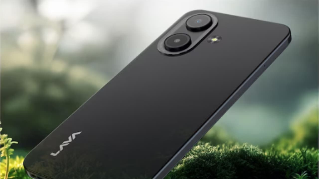 ഐഫോൺ 16 ലുക്ക്, 5000 എംഎഎച്ച് ബാറ്ററി; 7000 രൂപയിൽ താഴെ വിലയിൽ ഫോണ്‍ പുറത്തിറക്കി ലാവ