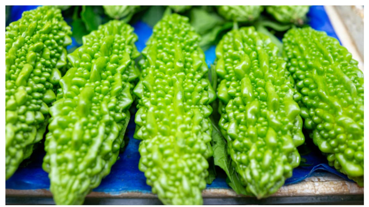 പാവയ്ക്കയിലെ കയ്പ്പ് മാറ്റാൻ ഇതാ 5 അടുക്കള ടിപ്പുകൾ 