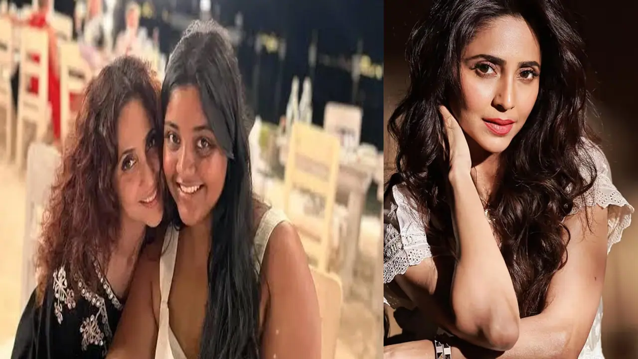 ಮಗಳು ದಾರಿ ತಪ್ಪದಿರಲು 16 ವರ್ಷಕ್ಕೆ ಸೆಕ್ಸ್ಟಾಯ್ ಕೊಡಿಸಿದ ಭಾರತದ ಏಕೈಕ ನಟಿ! ಮಗಳು ದಾರಿ ತಪ್ಪದಿರಲು 16 ವರ್ಷಕ್ಕೆ ಸೆಕ್ಸ್ಟಾಯ್ ಕೊಡಿಸಿದ ಭಾರತದ ಏಕೈಕ ನಟಿ!