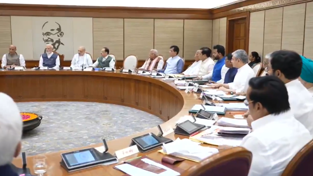 India Pakistan war: సెలవులన్నీ క్యాన్సిల్.. అందరూ పనిచేయాల్సిందే. కేంద్రం ఆదేశాలు