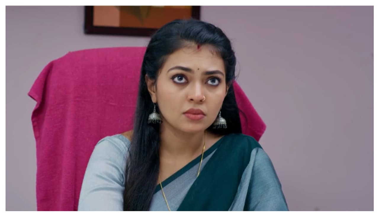 ഇഷിതയെ കുടുക്കാൻ തന്ത്രമിട്ട് കൈലാസ് ഇഷ്ടം മാത്രം സീരിയൽ റിവ്യൂ ഇഷിതയെ കുടുക്കാൻ തന്ത്രമിട്ട് കൈലാസ് ഇഷ്ടം മാത്രം സീരിയൽ റിവ്യൂ